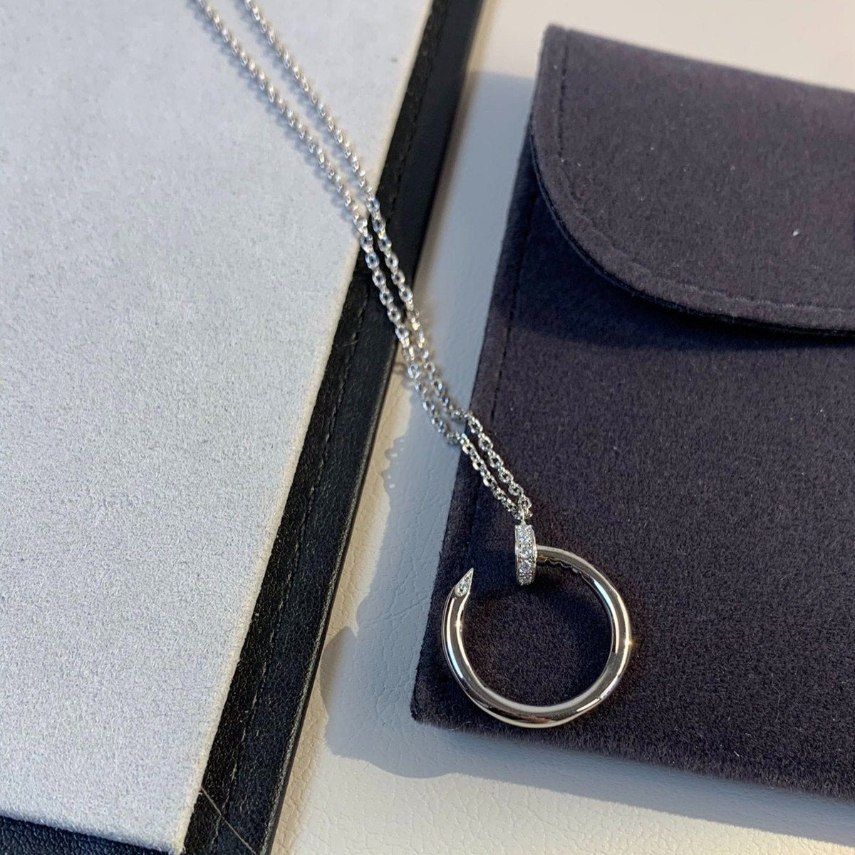 {
  "[Super CiCi ]": "[Super CiCi ]",
  "JUSTE NECKLACE SILVER": "JUSTE HALSKETTE SILBER"
}