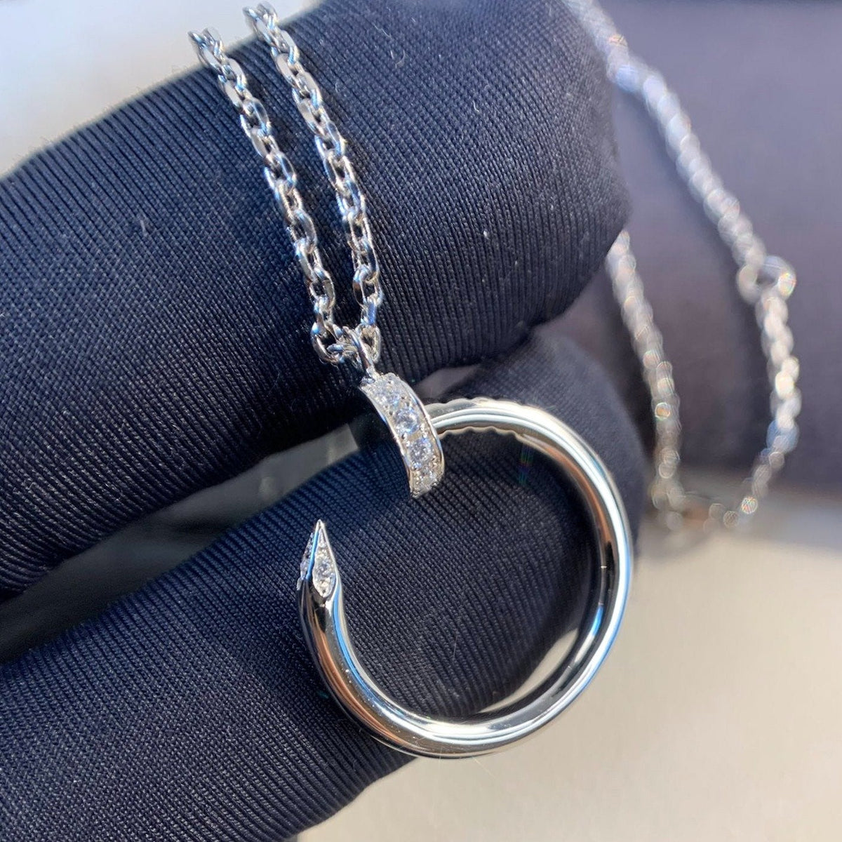 {
  "[Super CiCi ]": "[Super CiCi ]",
  "JUSTE NECKLACE SILVER": "JUSTE HALSKETTE SILBER"
}