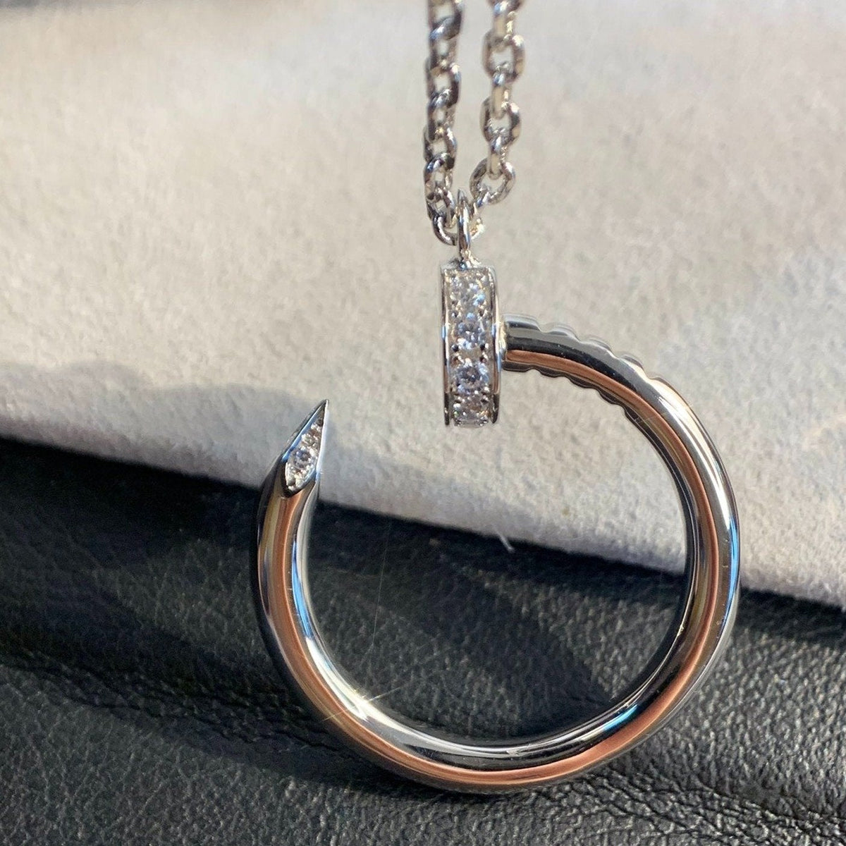 {
  "[Super CiCi ]": "[Super CiCi ]",
  "JUSTE NECKLACE SILVER": "JUSTE HALSKETTE SILBER"
}