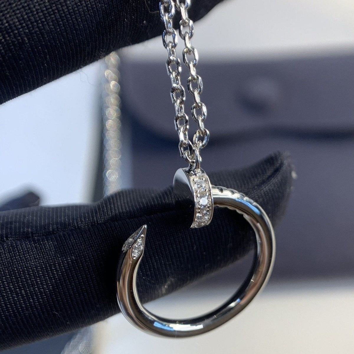 {
  "[Super CiCi ]": "[Super CiCi ]",
  "JUSTE NECKLACE SILVER": "JUSTE HALSKETTE SILBER"
}