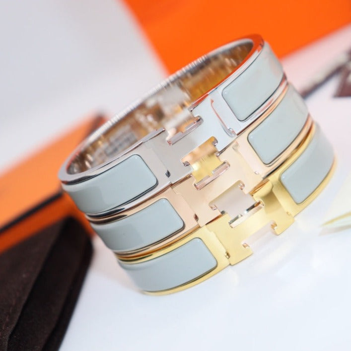 [Super CiCi ]H HELLBLAUES ARMBAND