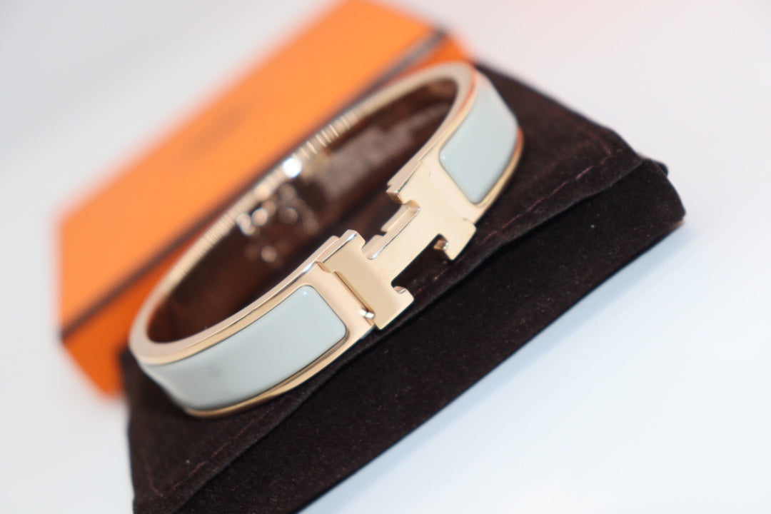 [Super CiCi ]H HELLBLAUES ARMBAND
