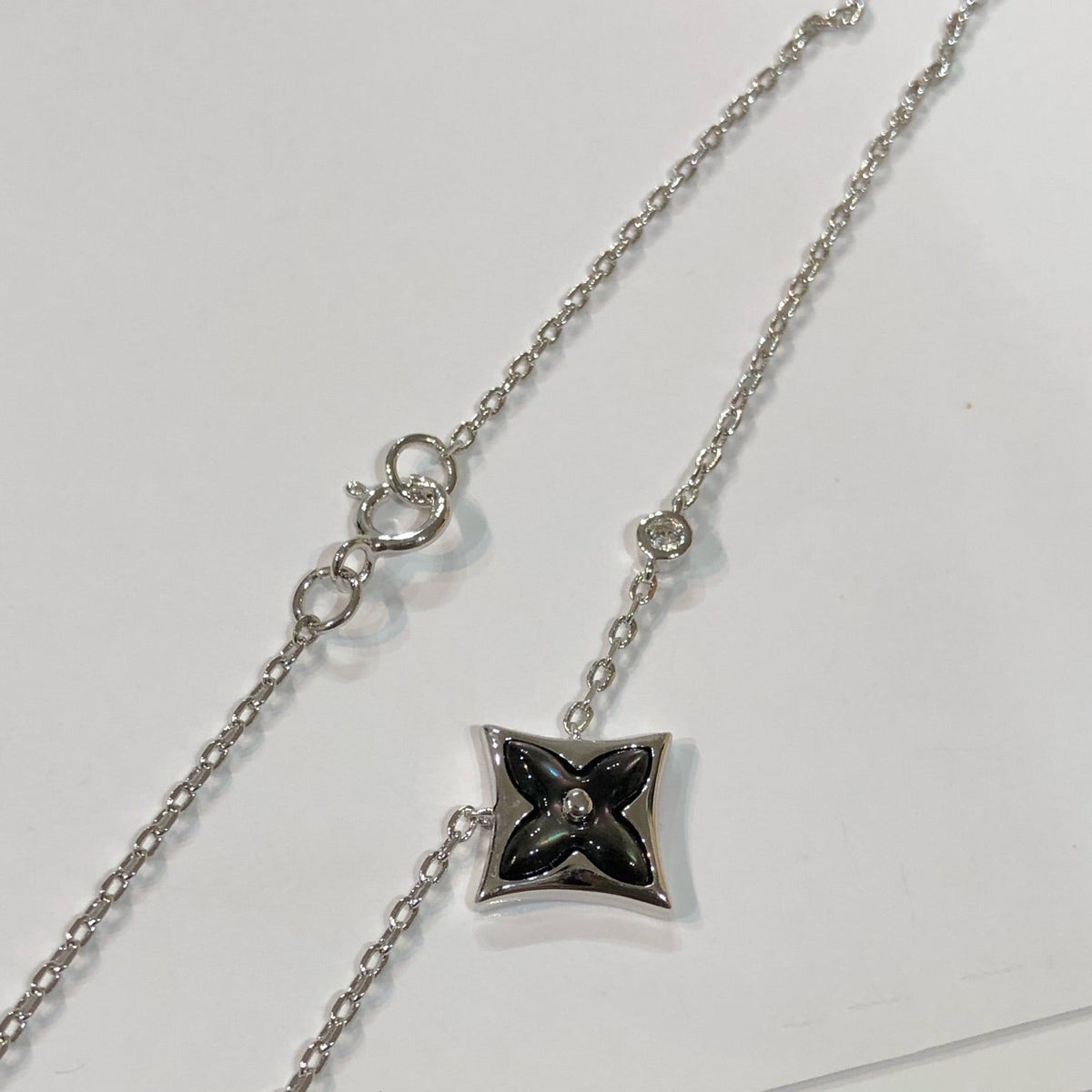 [Super CiCi ]STAR BLACK MOP HALSKETTE