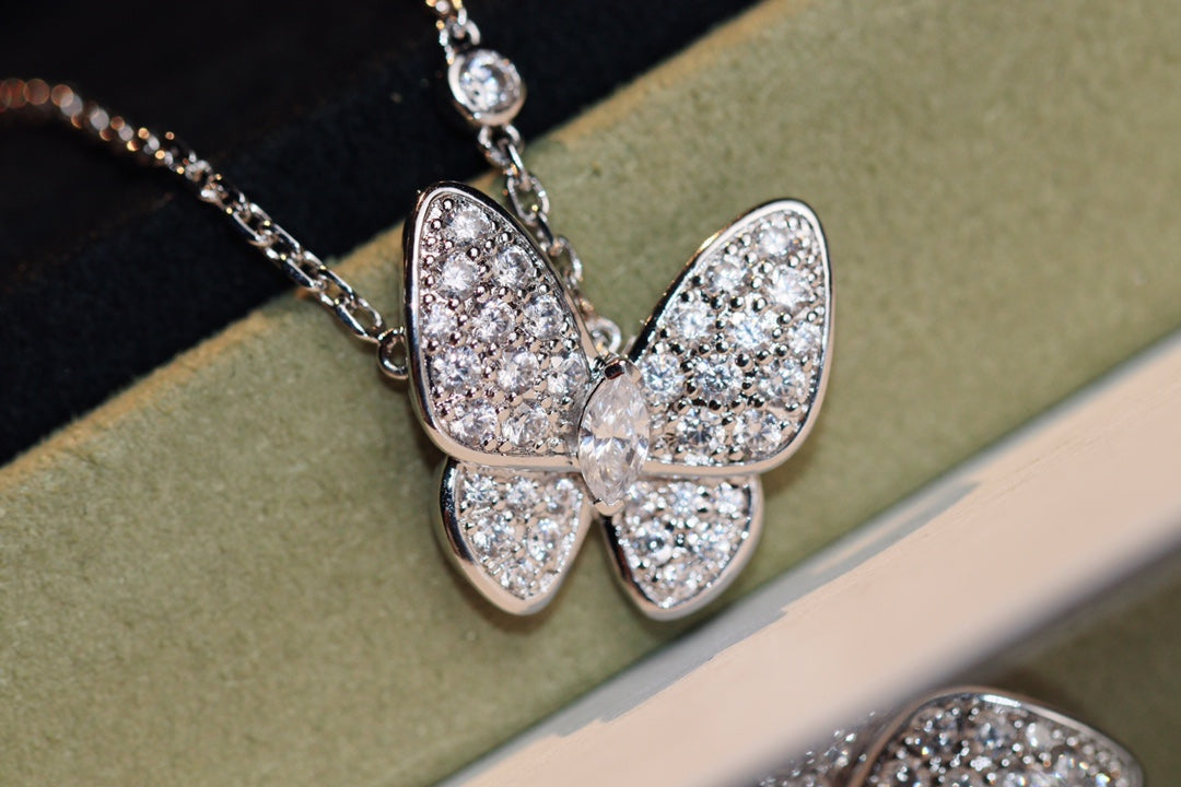 [Super CiCi ]SCHMETTERLING DIAMANT-HALSKETTE