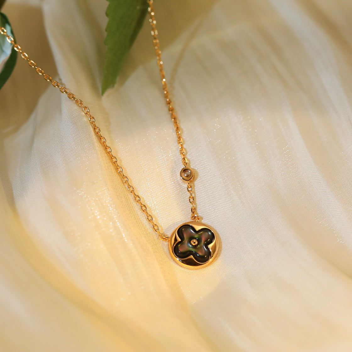 [Super CiCi ]SUN ANHÄNGER ROSÉGOLD 1 DIAMANT HALSKETTE