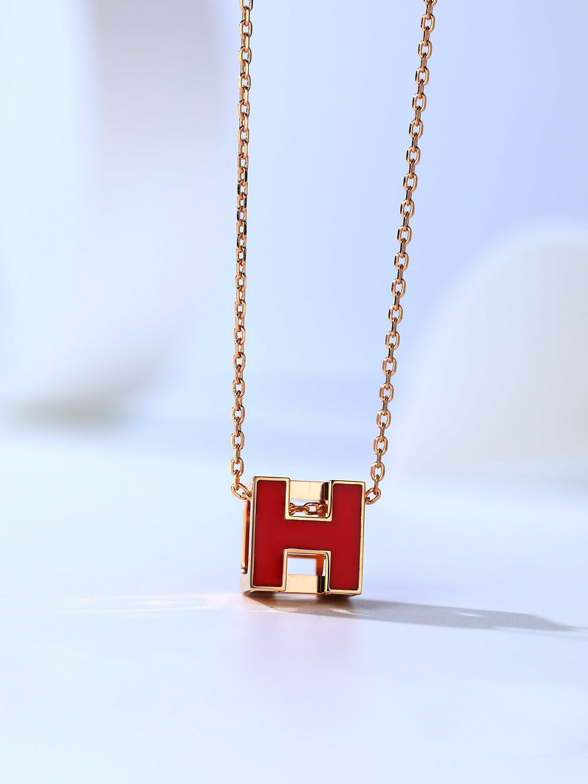 [Super CiCi ]H CAGE HALSKETTE IN ROSÉGOLD