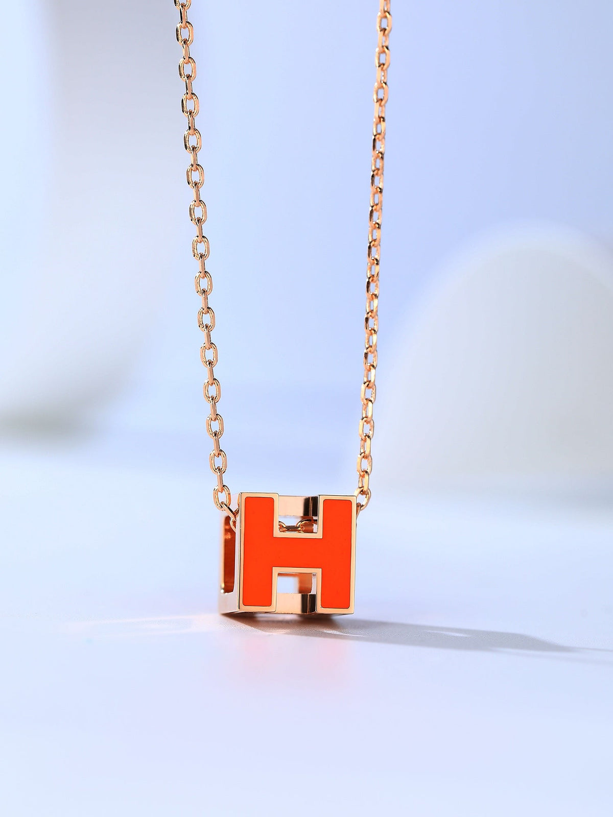 [Super CiCi ]H CAGE HALSKETTE IN ROSÉGOLD