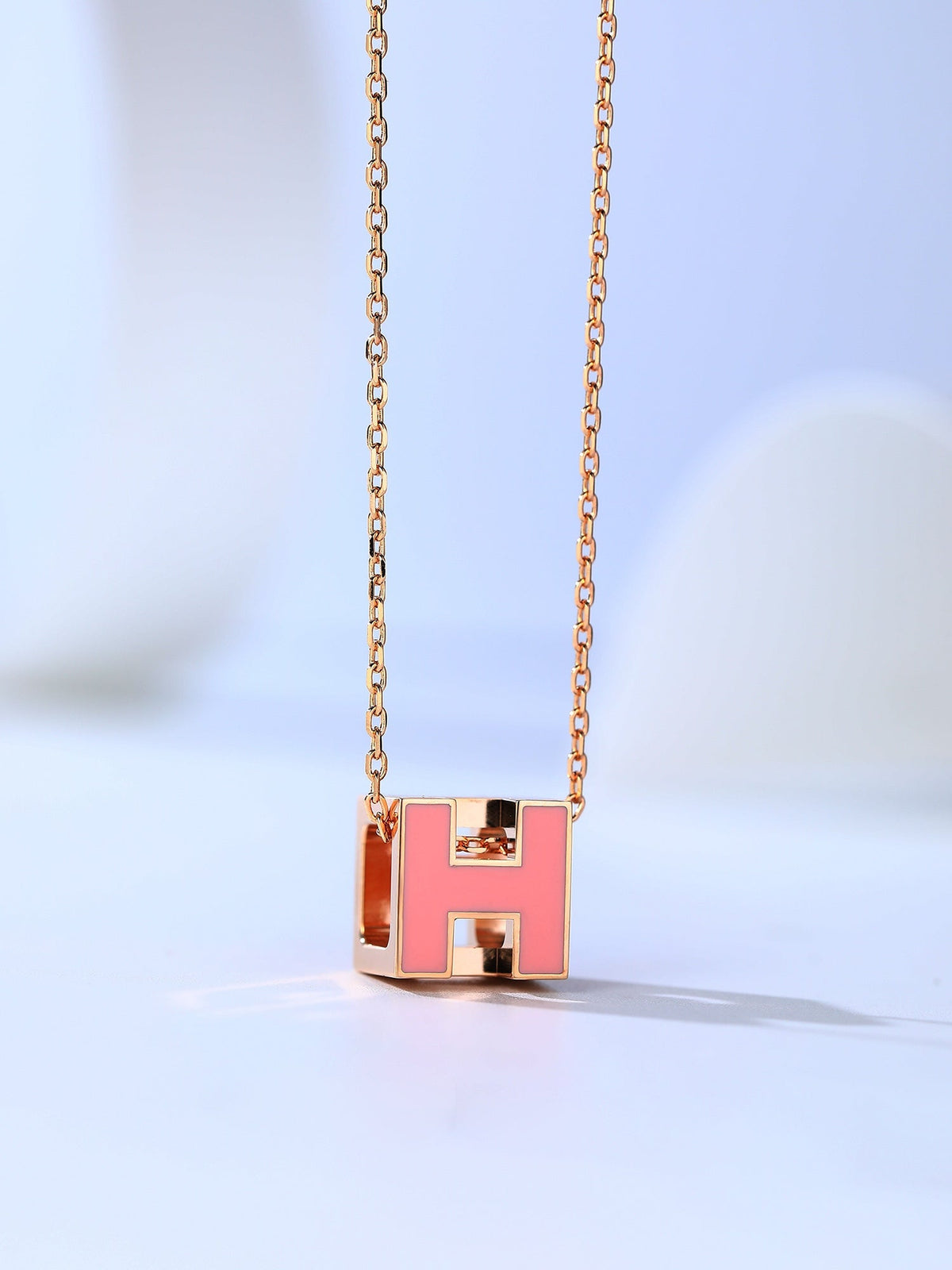 [Super CiCi ]H CAGE HALSKETTE IN ROSÉGOLD