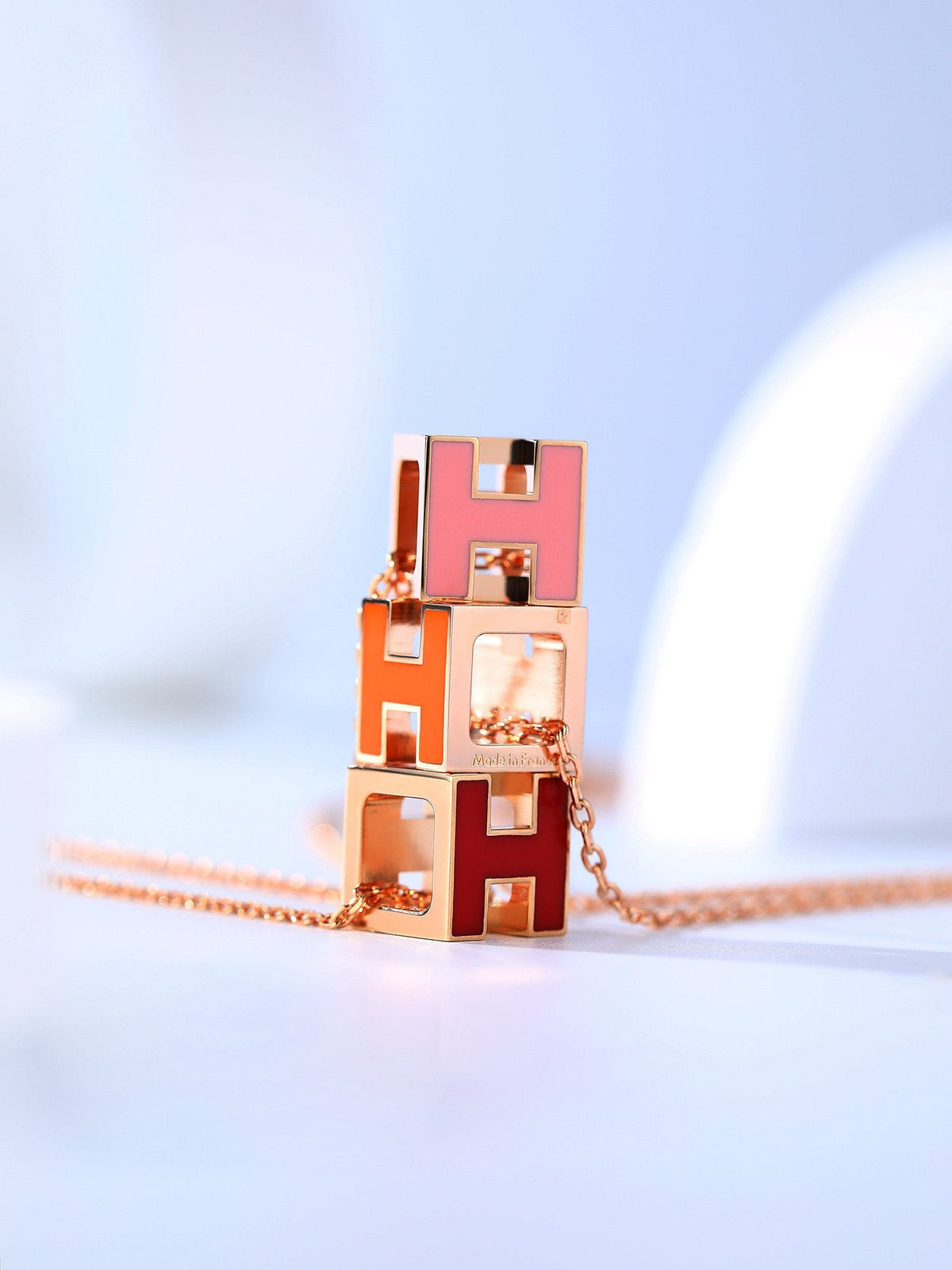 [Super CiCi ]H CAGE HALSKETTE IN ROSÉGOLD