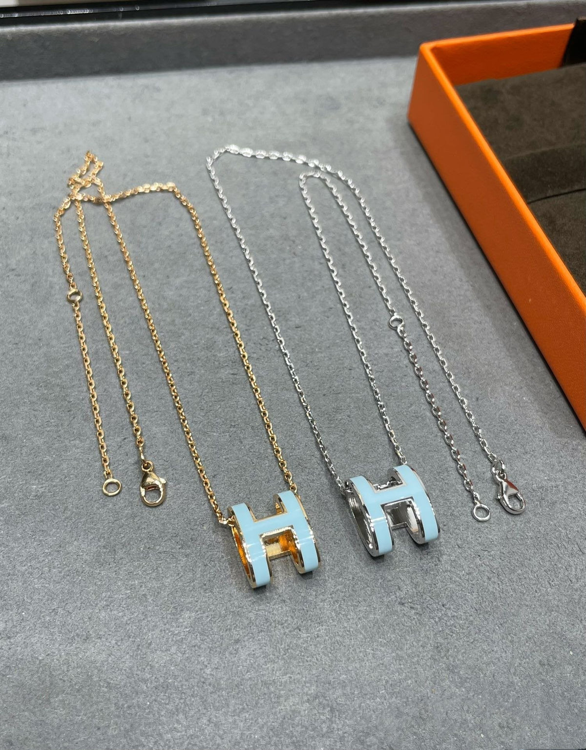 [Super CiCi ]POP H HALSKETTE HIMMELBLAU