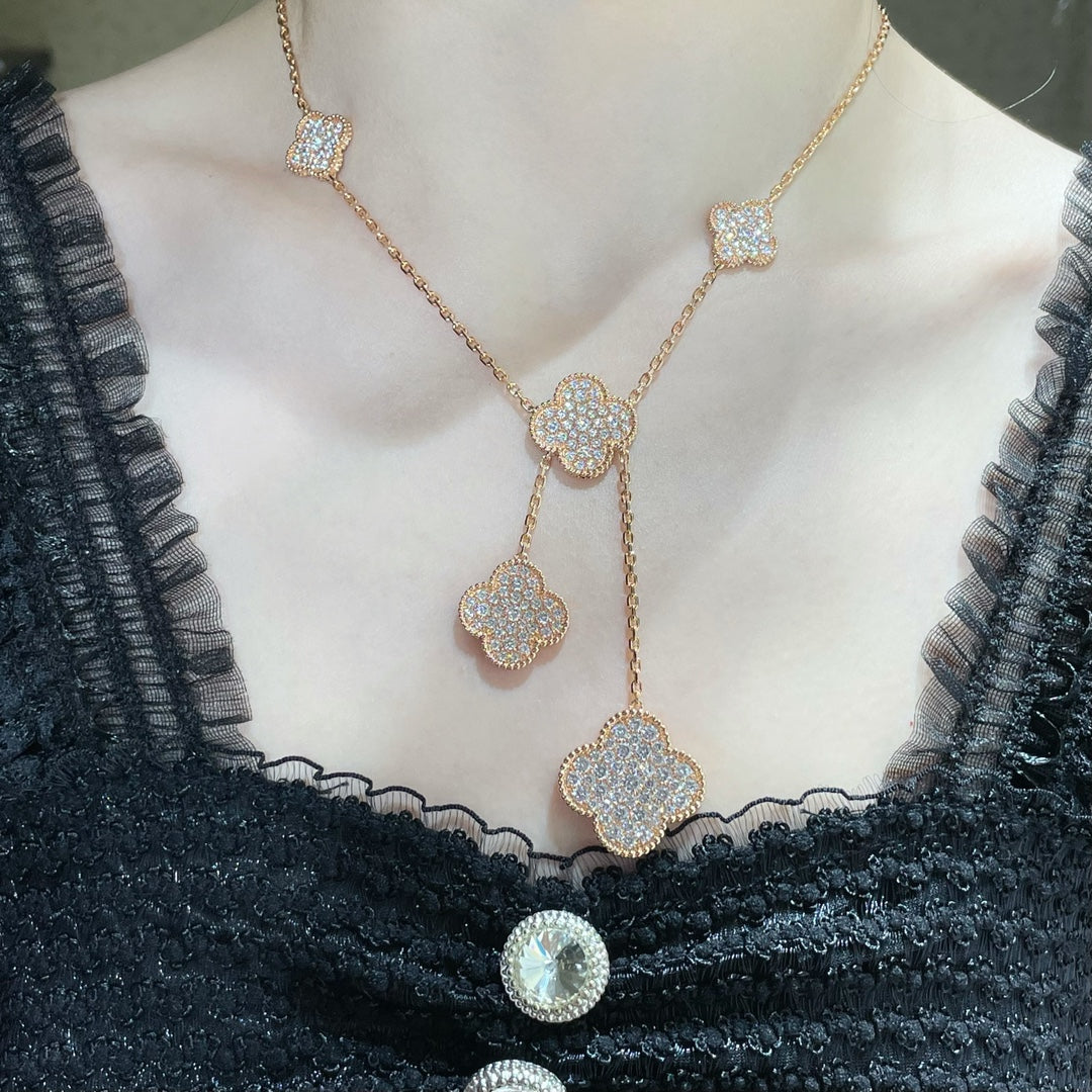 [Super CiCi] CLOVER 6-MOTIV-HALSKETTE MIT DIAMANT-PAVÉ