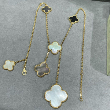 [Super CiCi] CLOVER 6-MOTIV PERLMUTT ONYX GOLDHALSKETTE