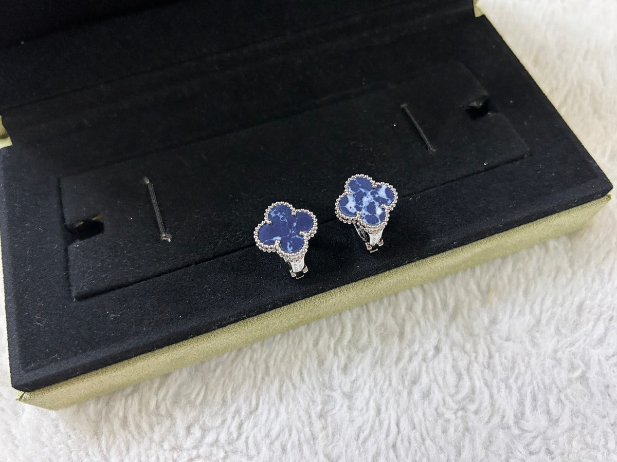 [Super CiCi ]CLOVER PIETERSITE MITTLERE OHRSTECKER