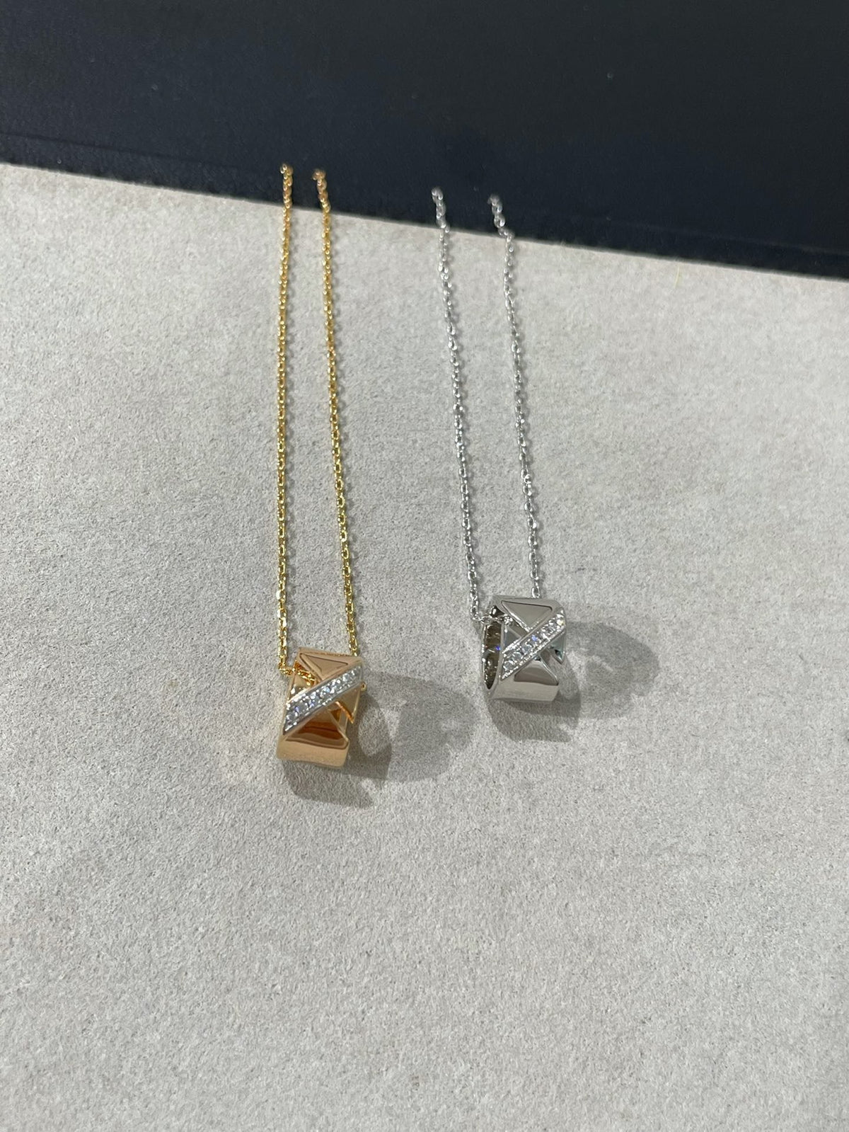 [Super CiCi ]LIENS EVIDENCE DIAMANT-HALSKETTE