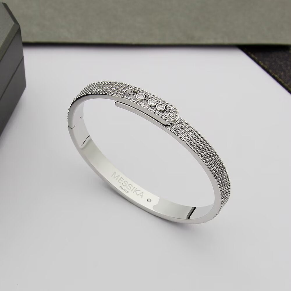 {
  "Super CiCi": "Super CiCi",
  "Move Noa Full Pav¨¦ Diamond Bangle Bracelet": "Move Noa Armreif mit Diamant-Vollpavé"
}