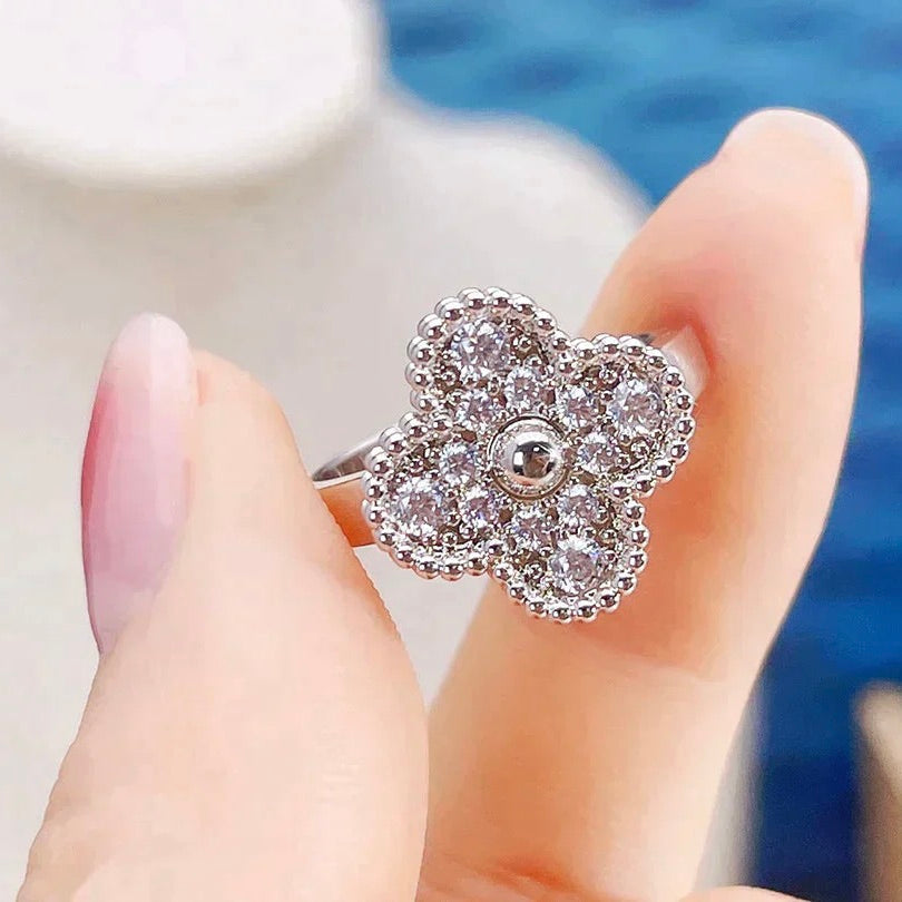 [Super CiCi ]CLOVER DIAMANT-RING
