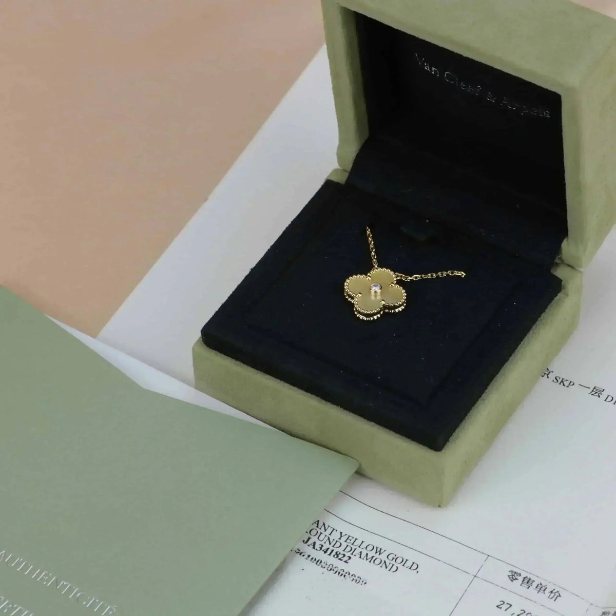 [Super CiCi ]CLOVER 15MM DIAMANT GOLD MUTTERPERLEN-HALSKETTE