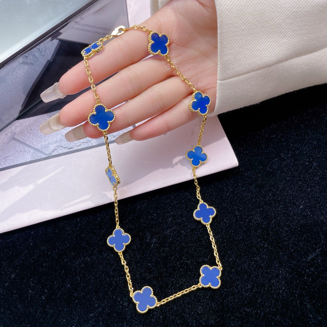 [Super CiCi ]CLOVER HALSKETTE MIT 10 MOTIVEN UND BLAUEM ACHAT