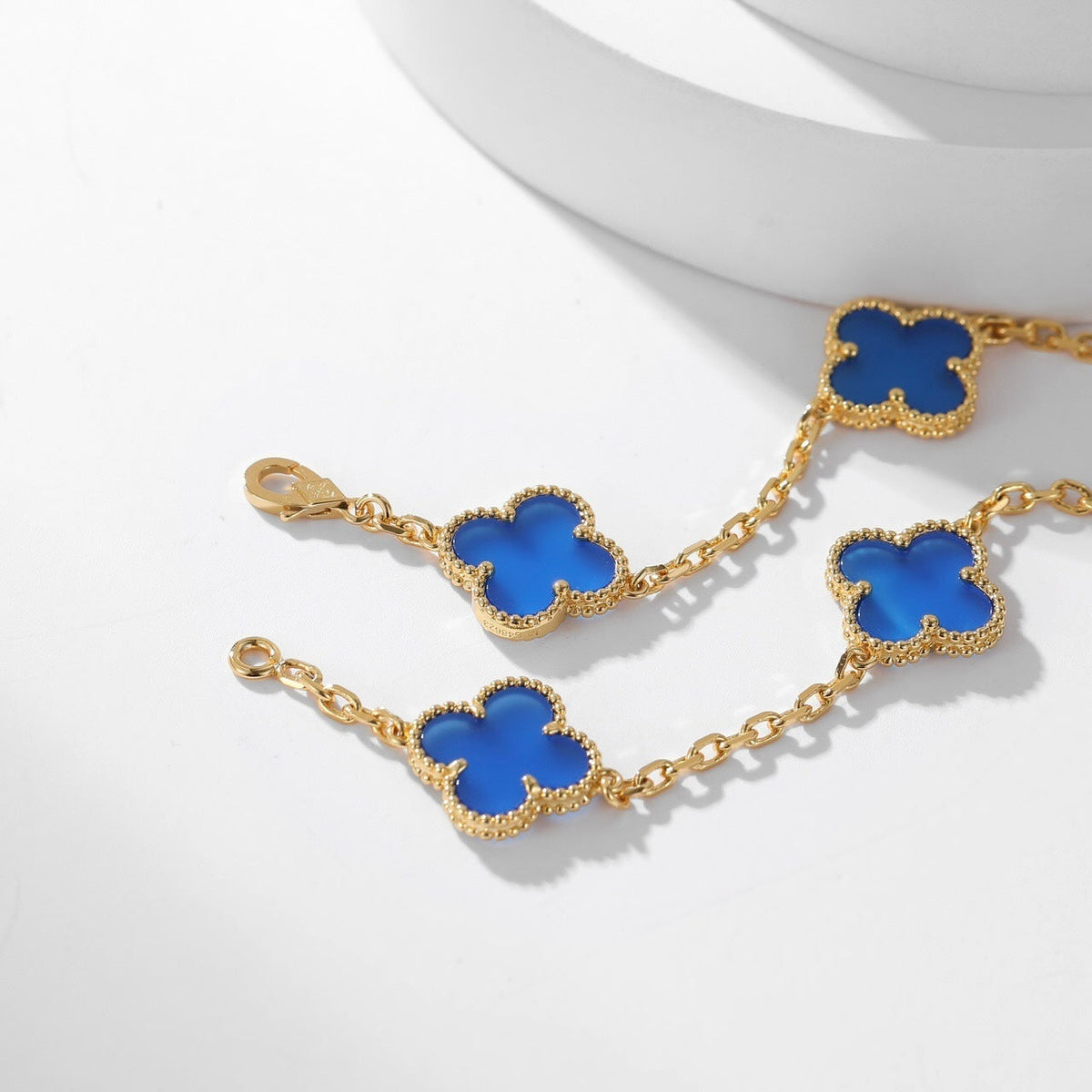 [Super CiCi ]CLOVER HALSKETTE MIT 10 MOTIVEN UND BLAUEM ACHAT