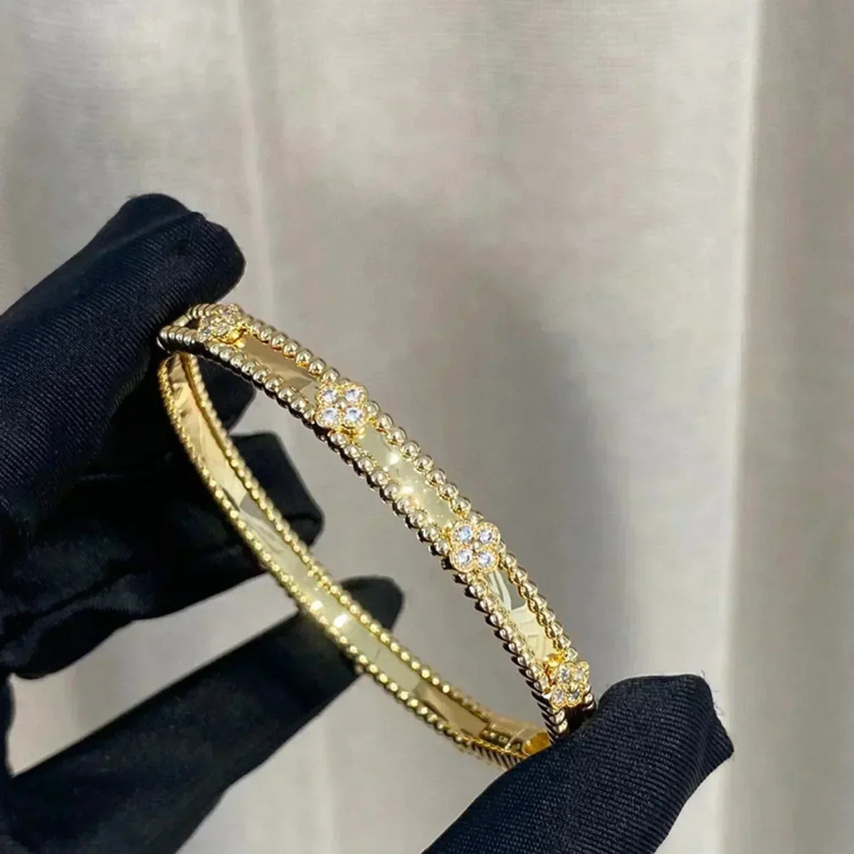 [Super CiCi ]KLEEBATT-ARMBAND 4MM DIAMANTEN