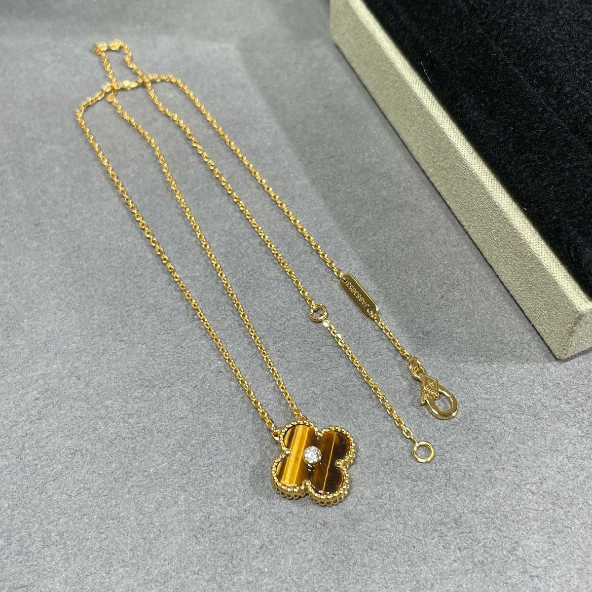 [Super CiCi ]CLOVER 15MM HALSSETTE AUS DIAMANT UND GELBEM TIGERAUGE-ACHAT