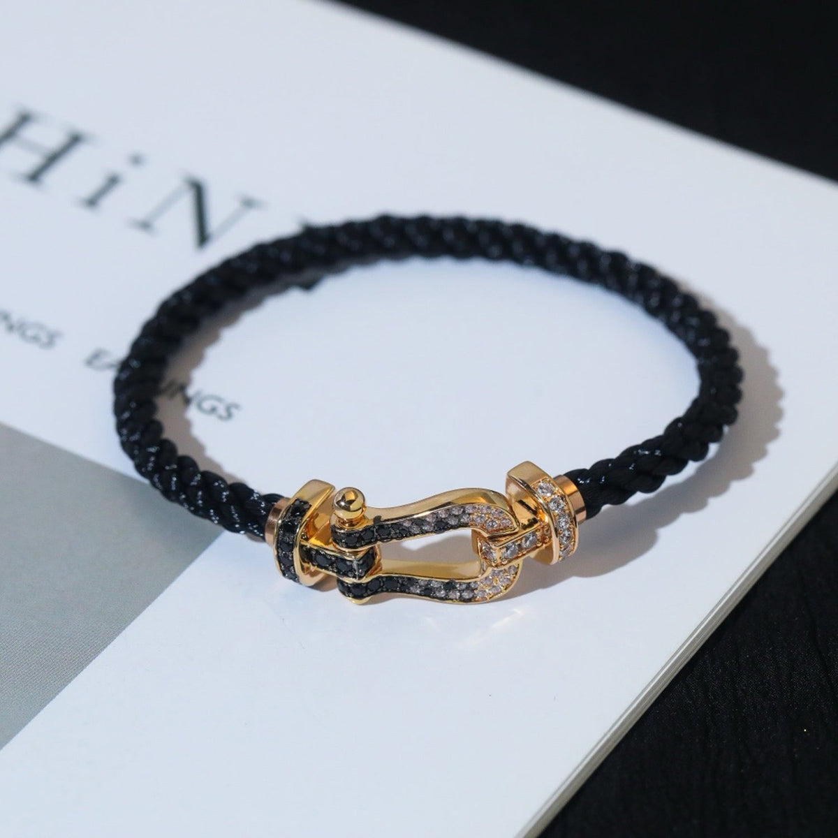 [Super CiCi ]FORCE LARGE HORSESHOE BLACK WHITE DIAMOND BRACELET ROSE GOLD