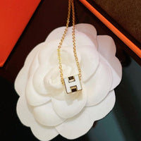 [Bieber Jewelry ]H WHITE SQUARE GOLD NECKLACE