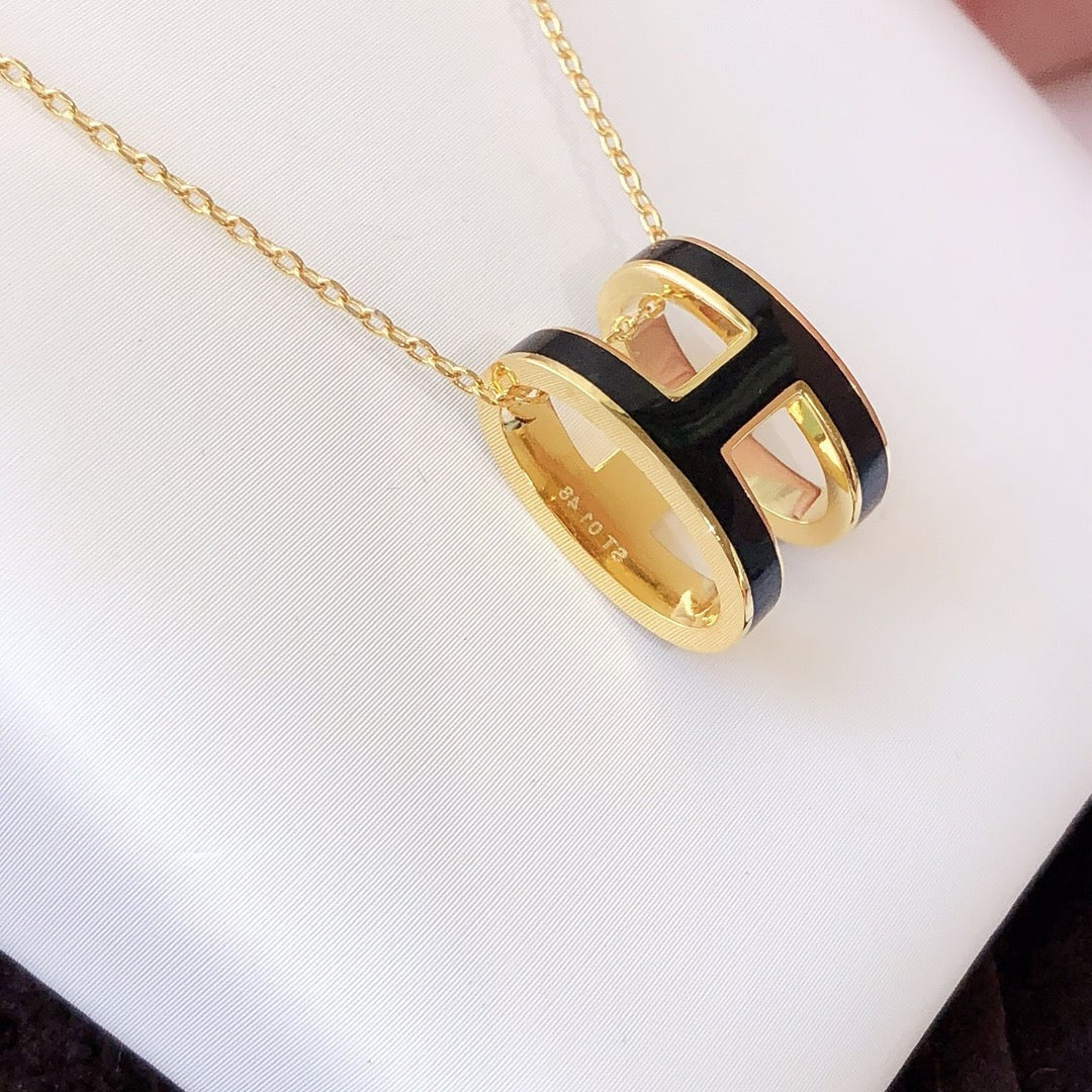 [Super CiCi ]HM CLIC SCHWARZE EMAILLE GOLDHALSKETTE
