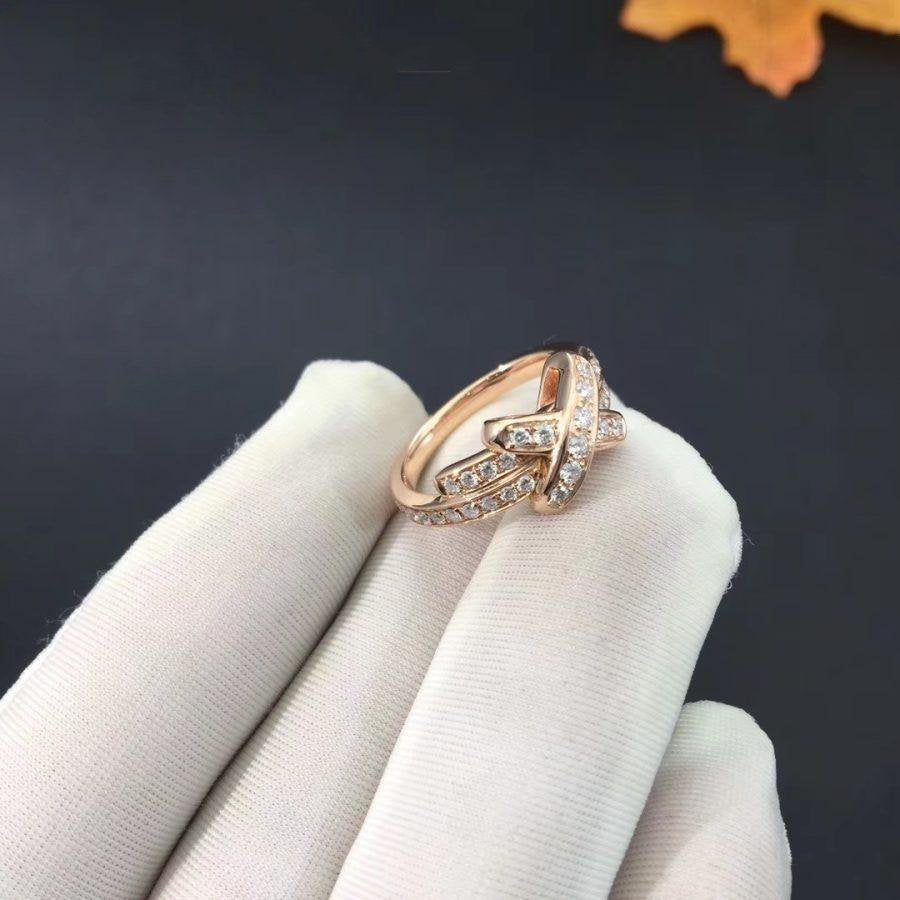 {
  "Super CiCi ": "RING-SET ROSÉGOLD DIAMANT"
}