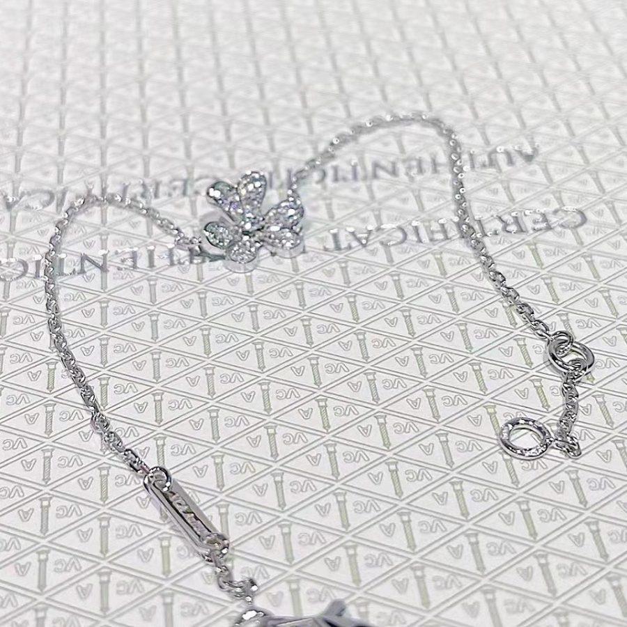 [Super CiCi ]FRIVOLE DIAMANTARMBAND MIT BLUMENMOTIV SILBER