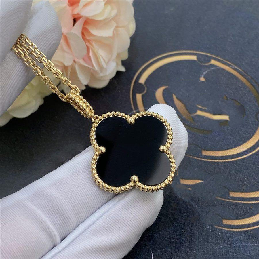 [Super CiCi ]CLOVER 25MM GOLD ONYX GROSSE CLOVER-HALSKETTE